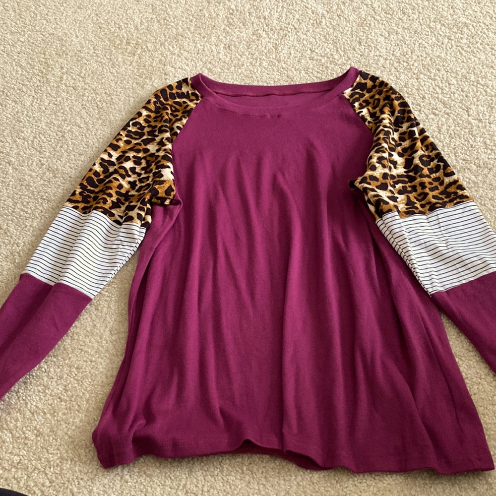 Juniors top - Picture 1 of 1